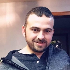 Meet your Posher, Larry